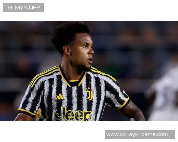 都体报道罗马米兰关注麦肯尼尤文图斯对克里斯坦特表现出兴趣 都体报道罗马米兰关注麦肯尼尤文图斯对克里斯坦特表现出兴趣