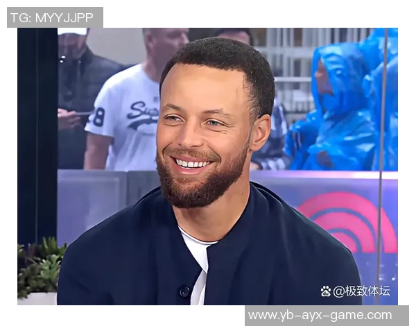 桑托斯盛赞库里无球跑动如引力场吸引所有人注意力的神奇魅力