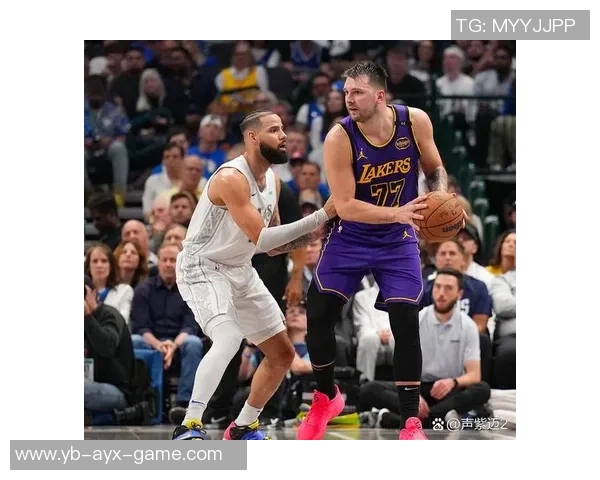 湖人自媒体调侃独行侠垫底西部引发热议球迷纷纷发声